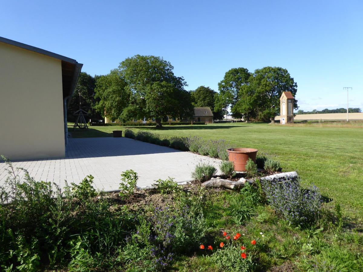 Ferienhaus Gut Rattelvitz Insel Rügen Gingst Exterior foto